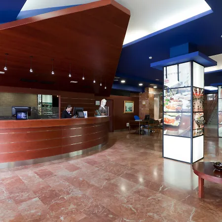 فندق Olympia Valencia البورايا