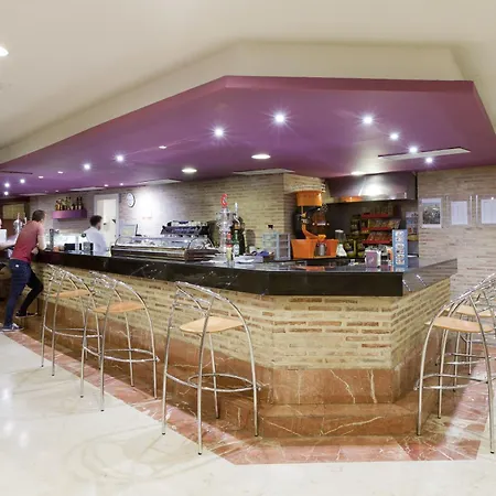 Olympia Valencia 4*