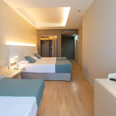 Olympia Valencia Отель 4*