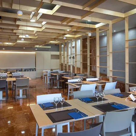 Olympia Valencia Otel